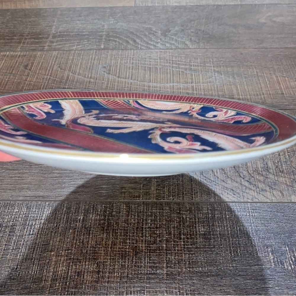 Decorative Plate - Picture 5 of 5